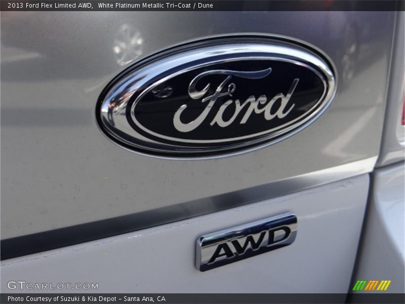 White Platinum Metallic Tri-Coat / Dune 2013 Ford Flex Limited AWD