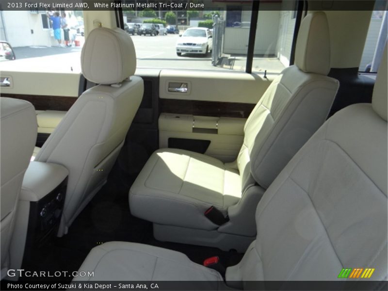 White Platinum Metallic Tri-Coat / Dune 2013 Ford Flex Limited AWD