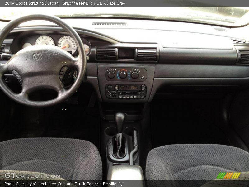 Graphite Metallic / Dark Slate Gray 2004 Dodge Stratus SE Sedan