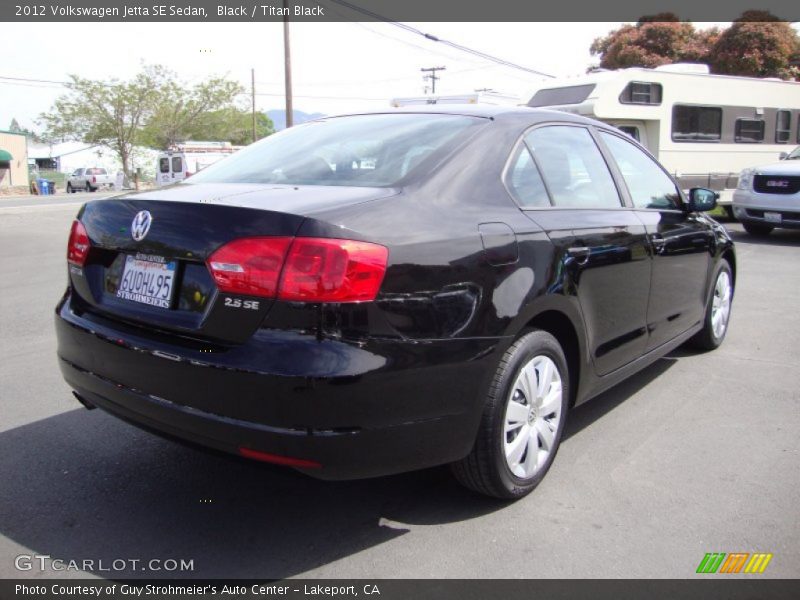 Black / Titan Black 2012 Volkswagen Jetta SE Sedan