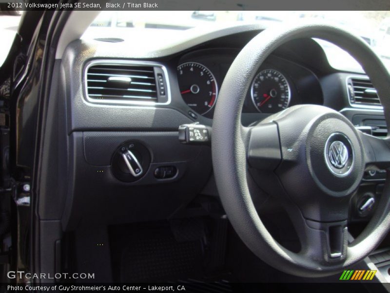 Black / Titan Black 2012 Volkswagen Jetta SE Sedan