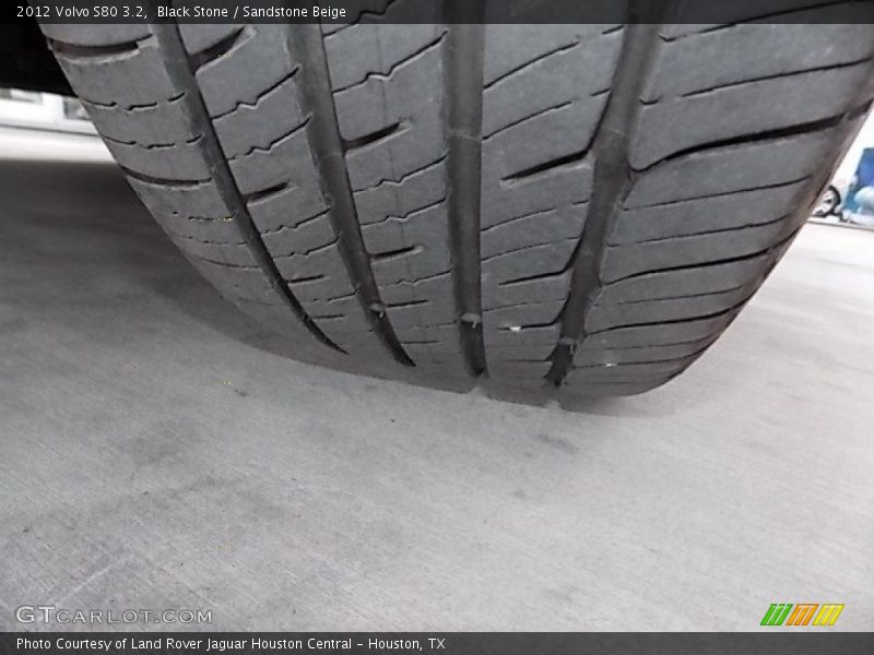 Black Stone / Sandstone Beige 2012 Volvo S80 3.2
