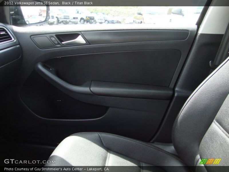 Black / Titan Black 2012 Volkswagen Jetta SE Sedan