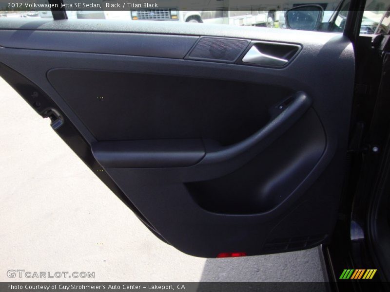 Black / Titan Black 2012 Volkswagen Jetta SE Sedan
