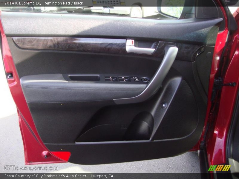 Remington Red / Black 2014 Kia Sorento LX