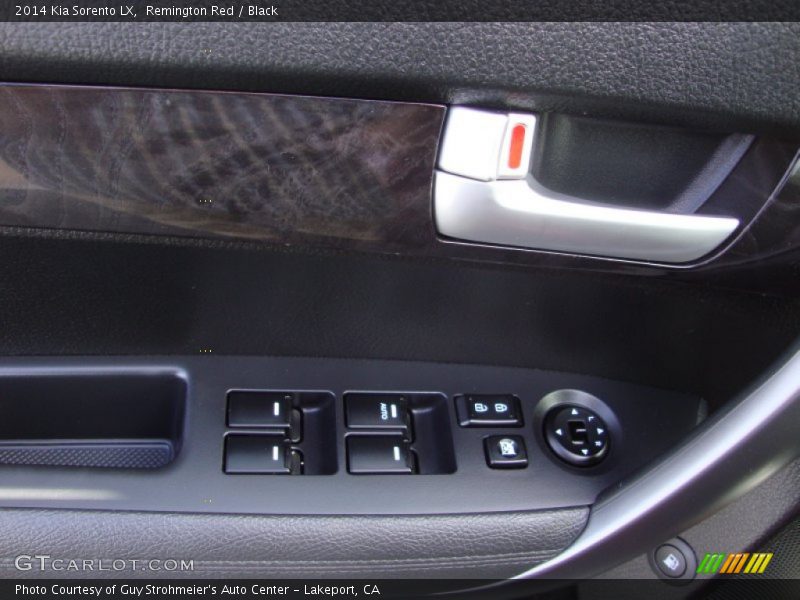 Remington Red / Black 2014 Kia Sorento LX