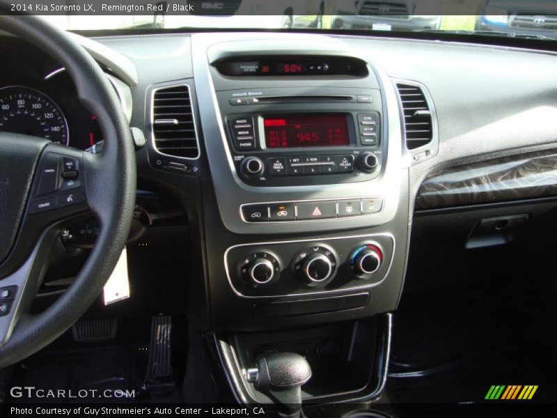 Remington Red / Black 2014 Kia Sorento LX