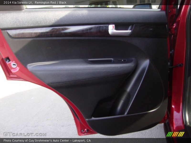 Remington Red / Black 2014 Kia Sorento LX