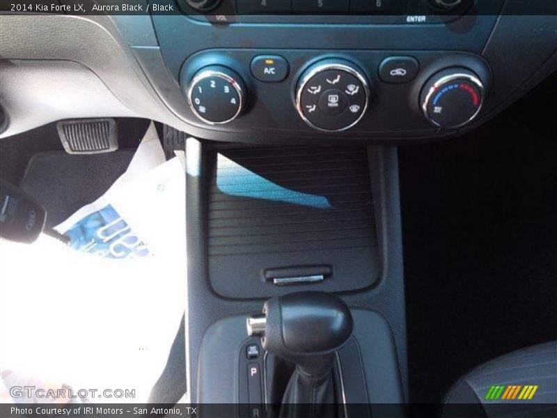 Aurora Black / Black 2014 Kia Forte LX