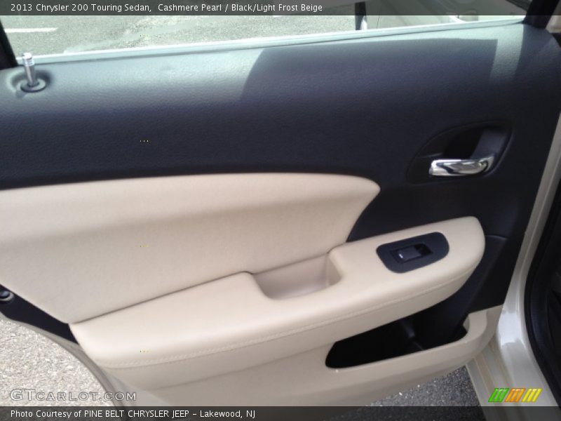 Cashmere Pearl / Black/Light Frost Beige 2013 Chrysler 200 Touring Sedan