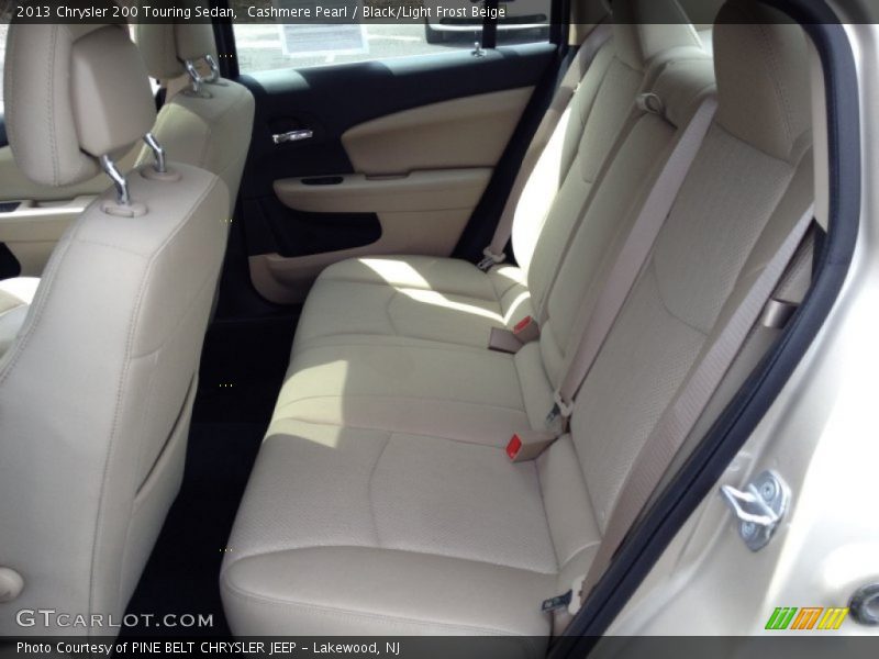 Cashmere Pearl / Black/Light Frost Beige 2013 Chrysler 200 Touring Sedan