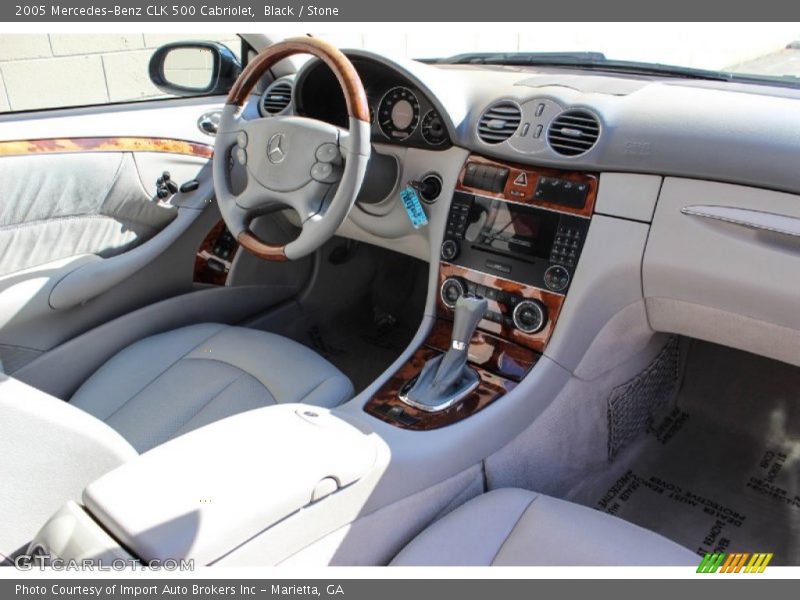 Dashboard of 2005 CLK 500 Cabriolet