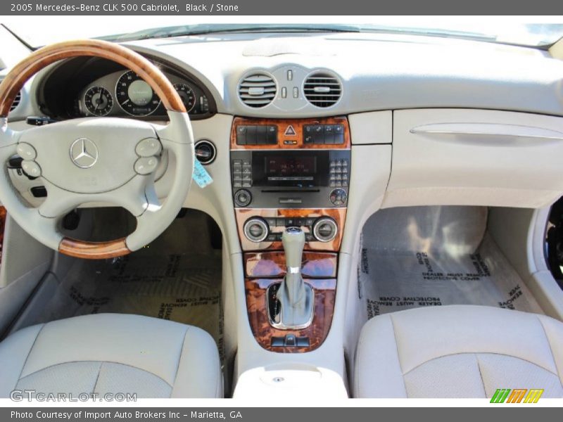 Dashboard of 2005 CLK 500 Cabriolet