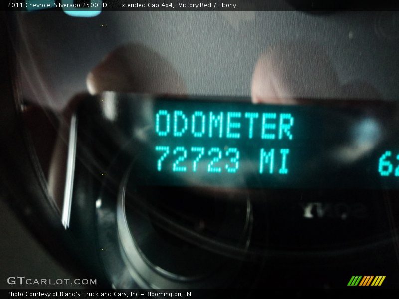 Victory Red / Ebony 2011 Chevrolet Silverado 2500HD LT Extended Cab 4x4