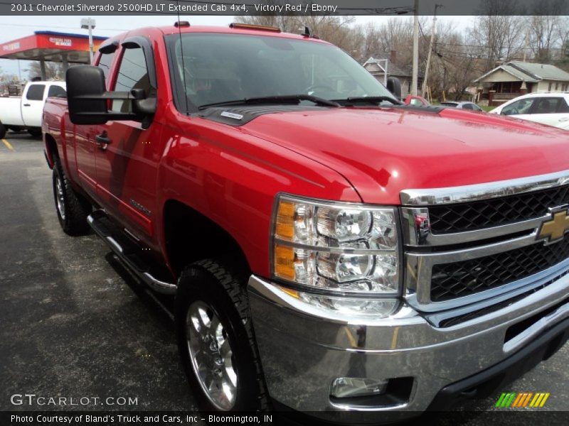 Victory Red / Ebony 2011 Chevrolet Silverado 2500HD LT Extended Cab 4x4