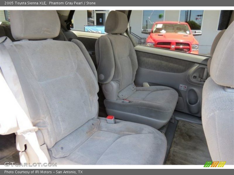 Phantom Gray Pearl / Stone 2005 Toyota Sienna XLE
