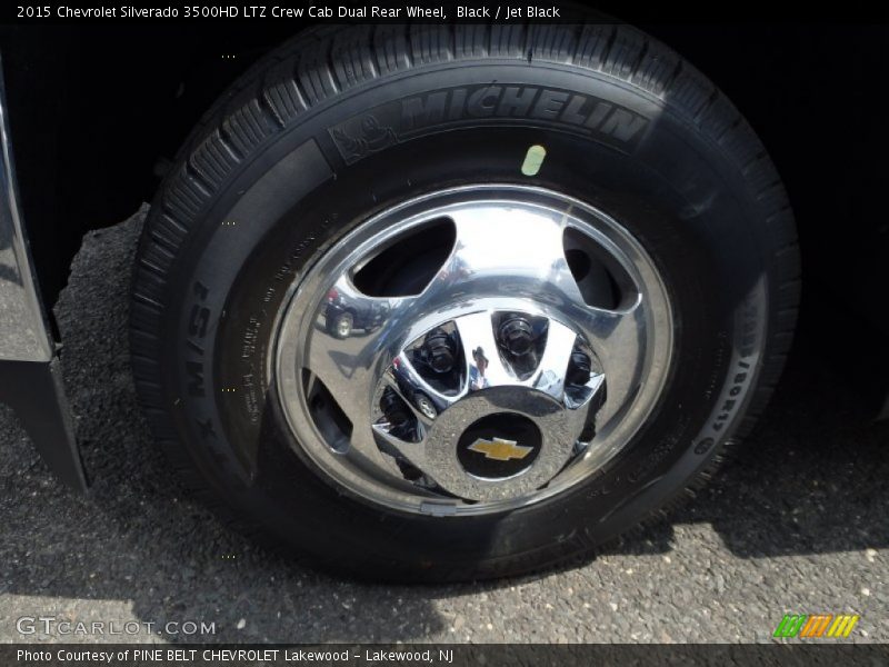  2015 Silverado 3500HD LTZ Crew Cab Dual Rear Wheel Wheel