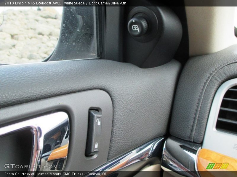 White Suede / Light Camel/Olive Ash 2010 Lincoln MKS EcoBoost AWD