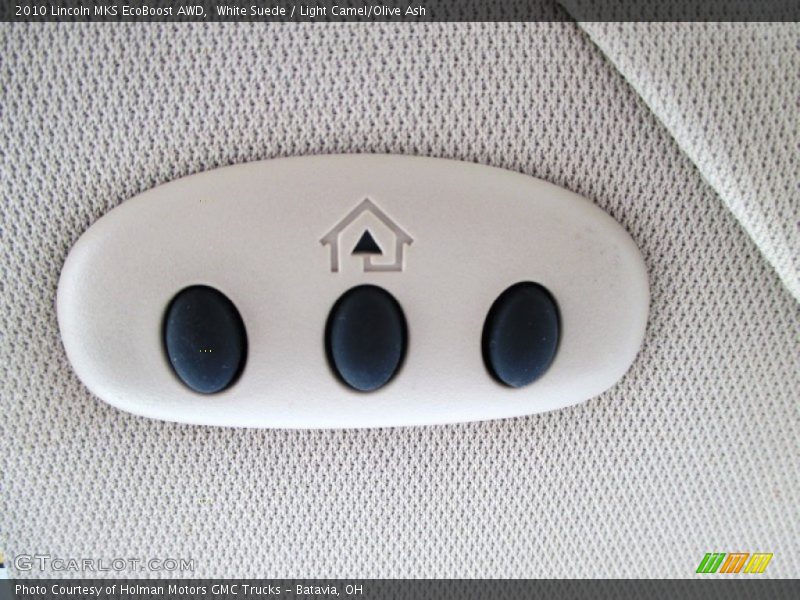 White Suede / Light Camel/Olive Ash 2010 Lincoln MKS EcoBoost AWD
