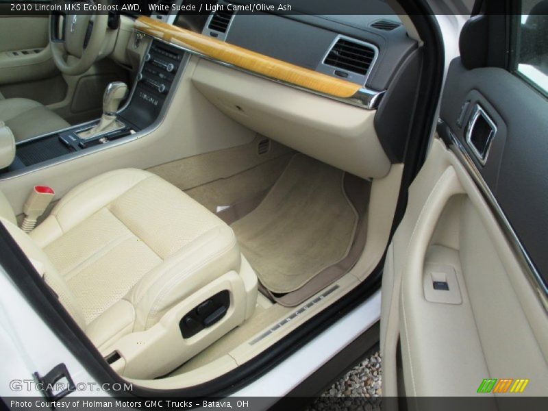 White Suede / Light Camel/Olive Ash 2010 Lincoln MKS EcoBoost AWD