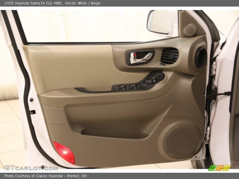Nordic White / Beige 2005 Hyundai Santa Fe GLS 4WD