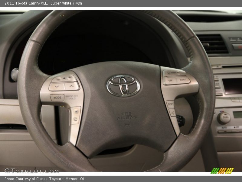 Super White / Ash 2011 Toyota Camry XLE