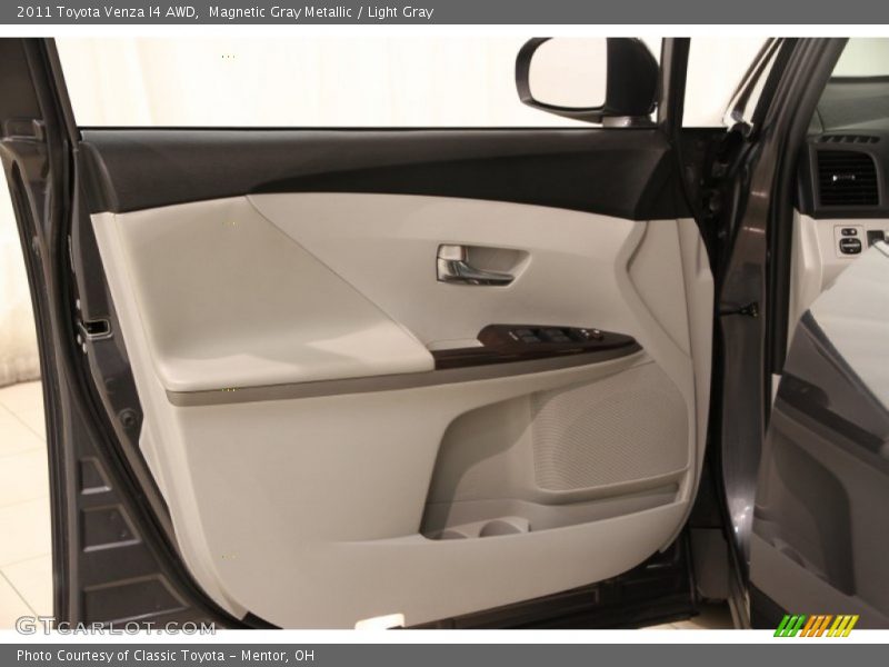 Magnetic Gray Metallic / Light Gray 2011 Toyota Venza I4 AWD