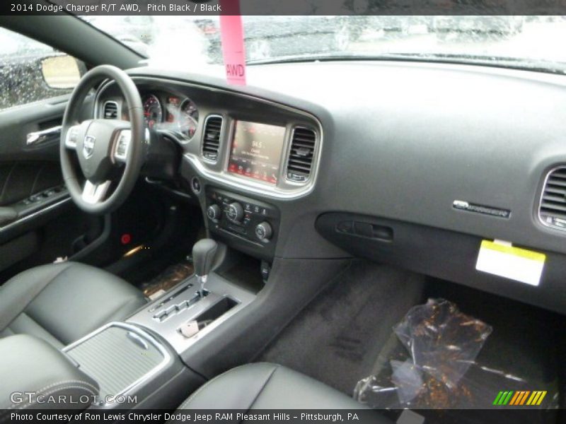 Pitch Black / Black 2014 Dodge Charger R/T AWD