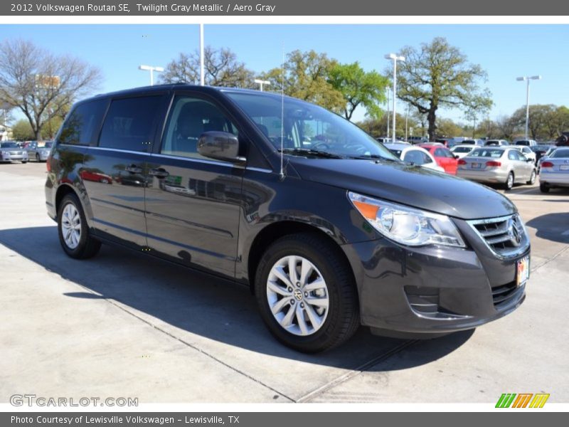 Twilight Gray Metallic / Aero Gray 2012 Volkswagen Routan SE