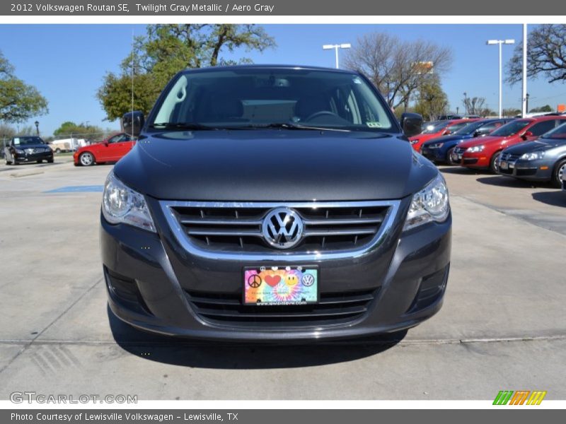 Twilight Gray Metallic / Aero Gray 2012 Volkswagen Routan SE