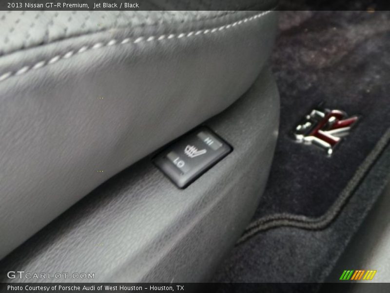 Jet Black / Black 2013 Nissan GT-R Premium