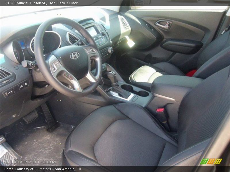 Ash Black / Black 2014 Hyundai Tucson SE