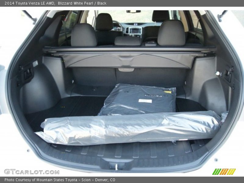  2014 Venza LE AWD Trunk