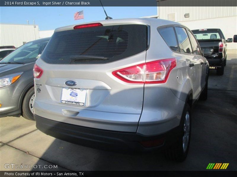 Ingot Silver / Charcoal Black 2014 Ford Escape S