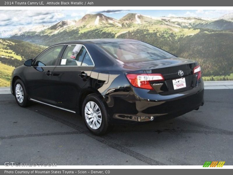 Attitude Black Metallic / Ash 2014 Toyota Camry LE