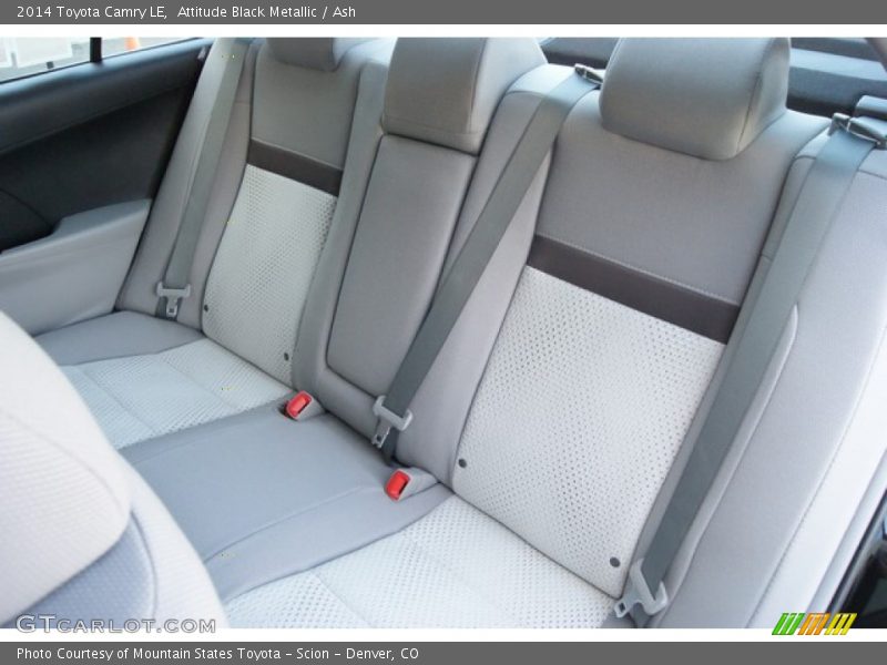 Attitude Black Metallic / Ash 2014 Toyota Camry LE