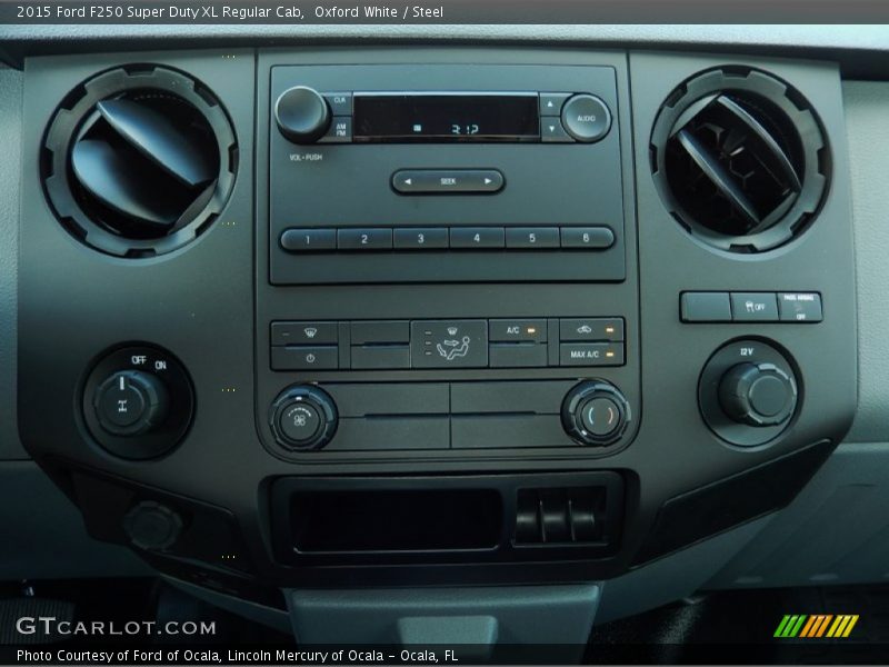 Controls of 2015 F250 Super Duty XL Regular Cab