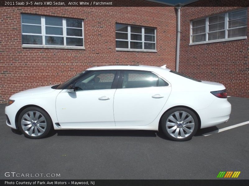 Arctic White / Parchment 2011 Saab 9-5 Aero XWD Sedan