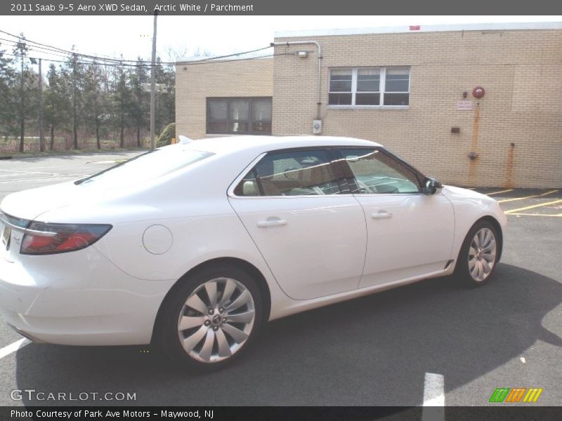 Arctic White / Parchment 2011 Saab 9-5 Aero XWD Sedan