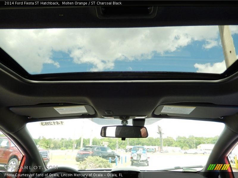 Sunroof of 2014 Fiesta ST Hatchback