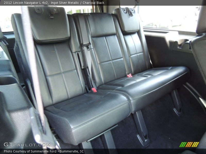 Rear Seat of 2012 Navigator L 4x2