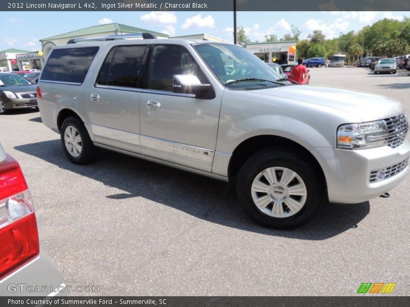 Ingot Silver Metallic / Charcoal Black 2012 Lincoln Navigator L 4x2