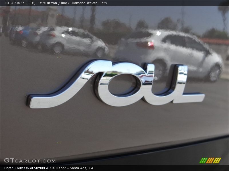 Latte Brown / Black Diamond Woven Cloth 2014 Kia Soul 1.6
