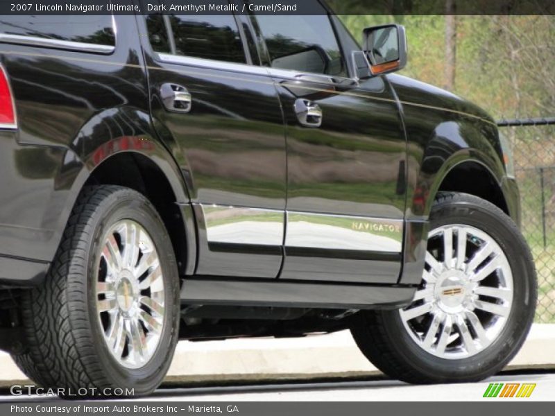 Dark Amethyst Metallic / Camel/Sand 2007 Lincoln Navigator Ultimate