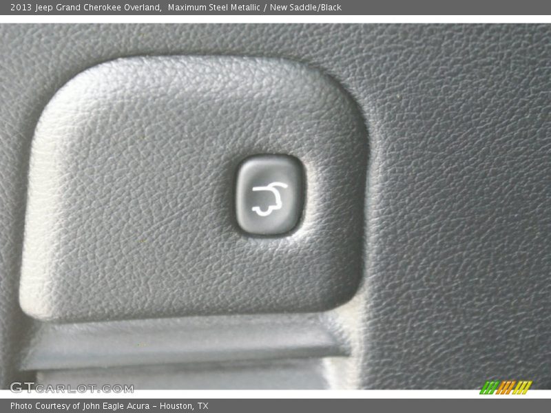 Maximum Steel Metallic / New Saddle/Black 2013 Jeep Grand Cherokee Overland