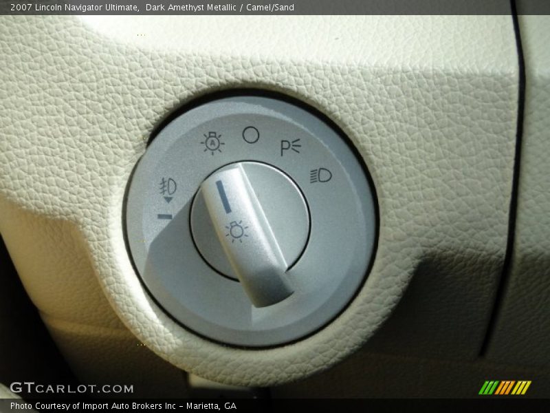 Dark Amethyst Metallic / Camel/Sand 2007 Lincoln Navigator Ultimate