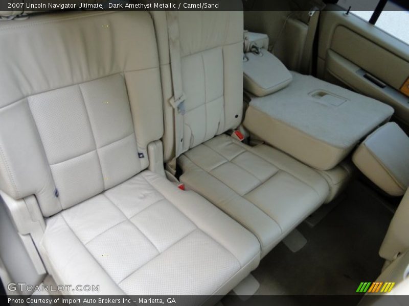 Dark Amethyst Metallic / Camel/Sand 2007 Lincoln Navigator Ultimate