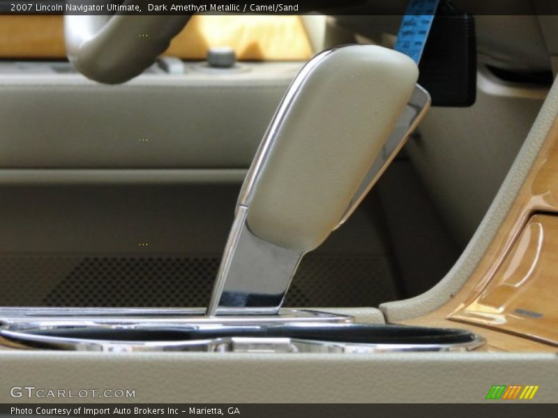Dark Amethyst Metallic / Camel/Sand 2007 Lincoln Navigator Ultimate