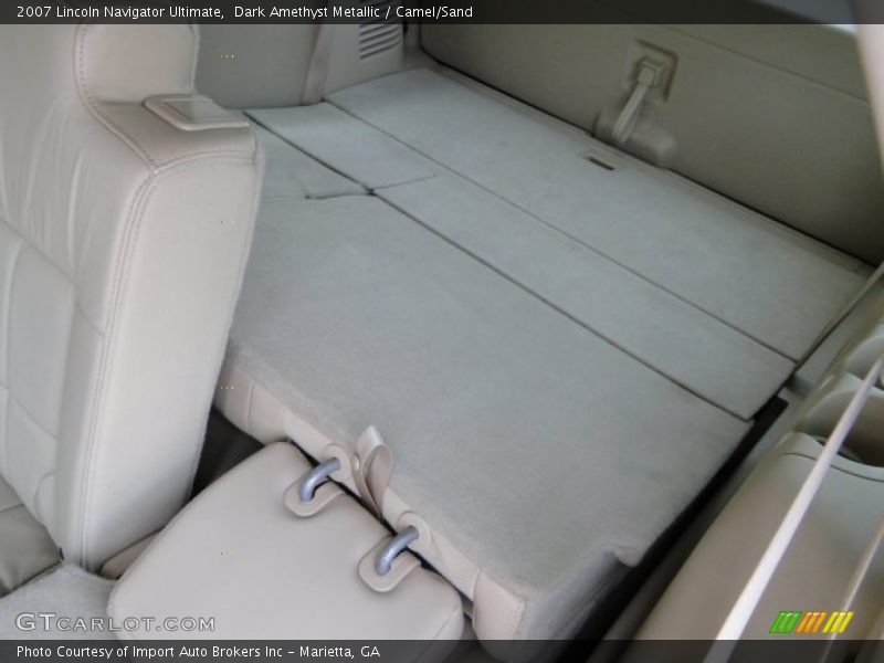 Dark Amethyst Metallic / Camel/Sand 2007 Lincoln Navigator Ultimate