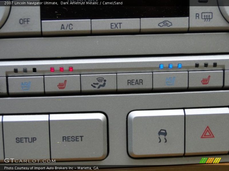 Dark Amethyst Metallic / Camel/Sand 2007 Lincoln Navigator Ultimate